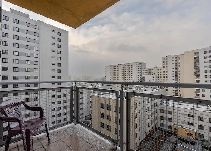 Metro Bemowo Comfort By Bookinghost شقة *