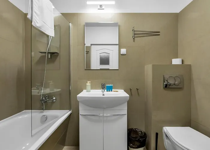 شقة Metro Bemowo Comfort By Bookinghost وارسو