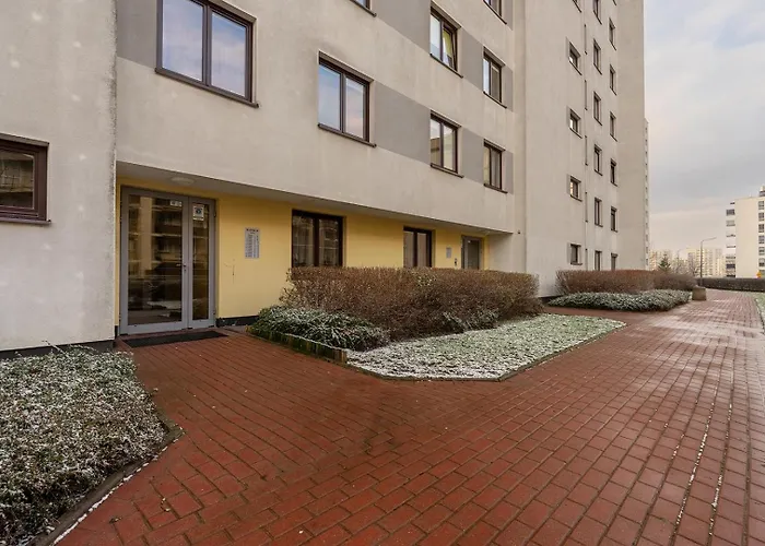 Metro Bemowo Comfort By Bookinghost شقة *