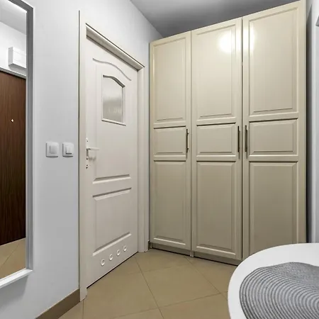 Metro Bemowo Comfort Apartment